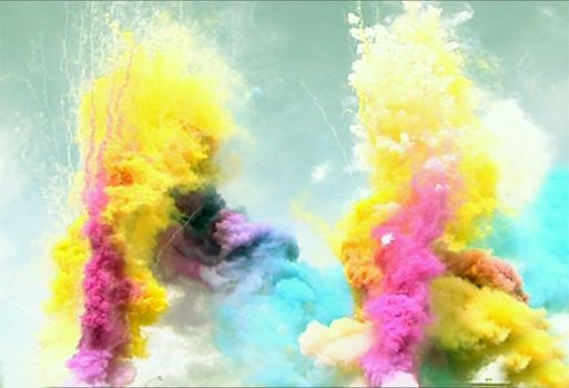 Кольорові димові факели