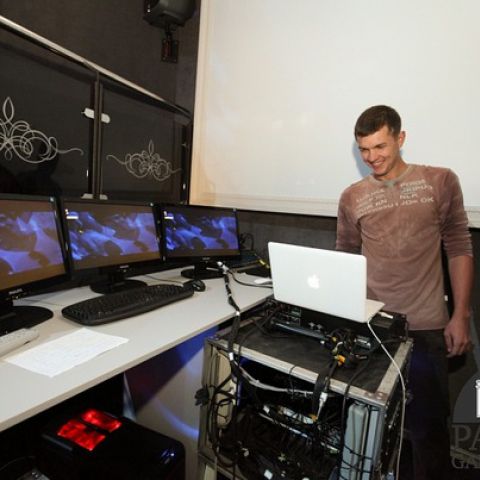 x 4fb